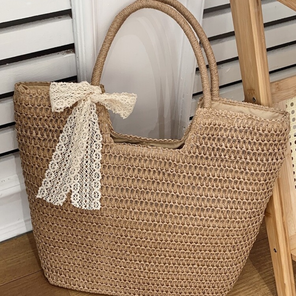 Straw bag, perfect for beach